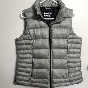 Lands’ End woman’s vest